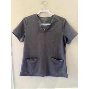 FIGS Technical Collection Gray Short Sleeve Scrub Top Sz M 2 Lower Pockets